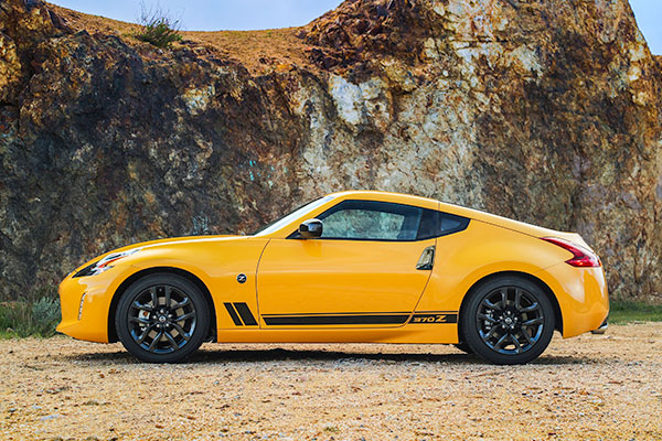 Nissan 370Z Heritage Edition Nissan 370Z Heritage Edition