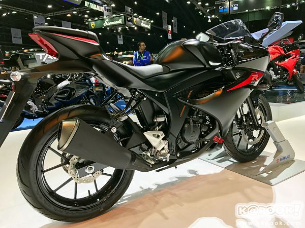 Suzuki GSX-R150 ปี 2017 Suzuki GSX-R150 ปี 2017