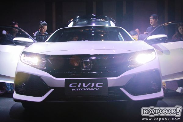 Honda Civic Hatchback 2017 ใหม่