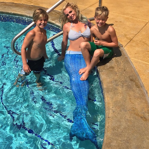 britneyspears britneyspears