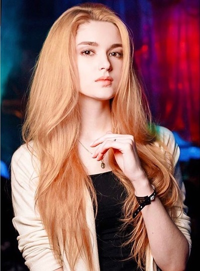 นักวอลเลย์บอลสาวสวย นักวอลเลย์บอลสาวสวย