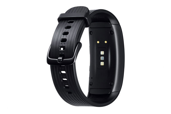 Samsung Gear Fit2 Pro และ Gear Sport Samsung Gear Fit2 Pro และ Gear Sport