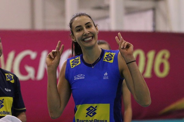 นักวอลเลย์บอลสาวสวย นักวอลเลย์บอลสาวสวย