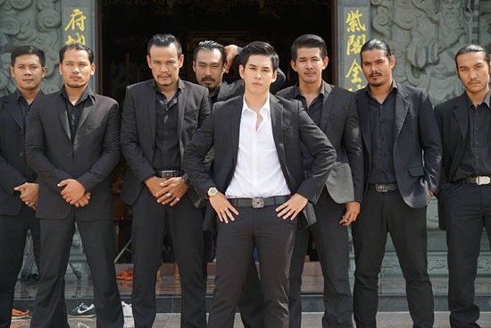 หงส์เหนือมังกร หงส์เหนือมังกร