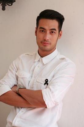 มาตุภูมิแห่งหัวใจ มนตราลายหงส์ มาตุภูมิแห่งหัวใจ มนตราลายหงส์