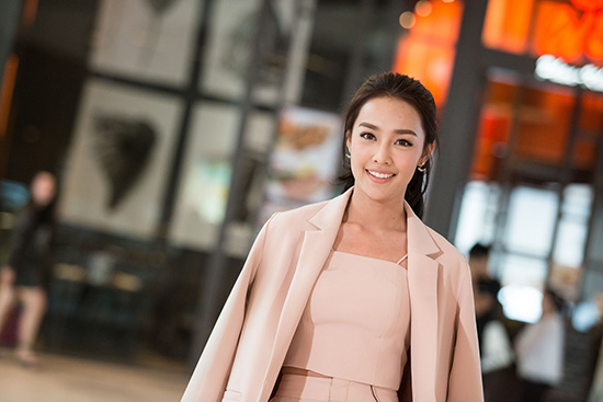น้ำตาล พิจักขณา น้ำตาล พิจักขณา
