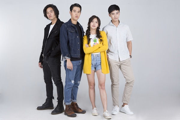 Secret & Summer เผลอใจให้รักเธอ Secret & Summer เผลอใจให้รักเธอ