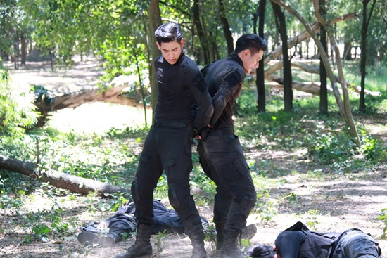 ยึดฟ้าหาพิกัดรัก ยึดฟ้าหาพิกัดรัก