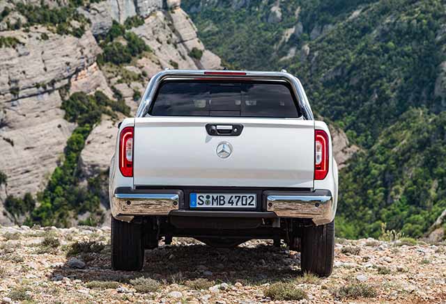 Mercedes-Benz x-class 2108 Mercedes-Benz x-class 2108