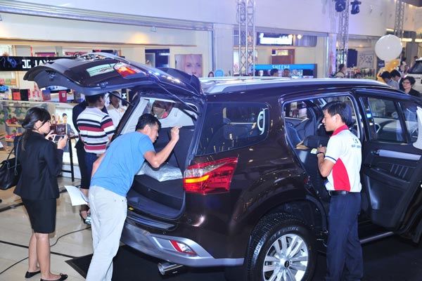 Isuzu MU-X Isuzu MU-X