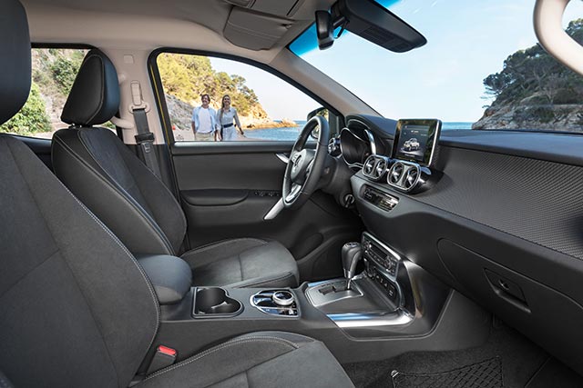 Mercedes-Benz x-class 2108 Mercedes-Benz x-class 2108