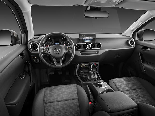 Mercedes-Benz x-class 2108 Mercedes-Benz x-class 2108