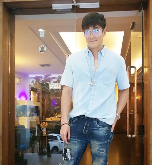 อาเล็ก ธีรเดช อาเล็ก ธีรเดช