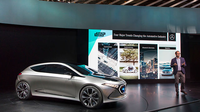 Mercedes-Benz Concept EQA Mercedes-Benz Concept EQA