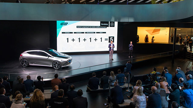Mercedes-Benz Concept EQA Mercedes-Benz Concept EQA