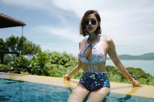 อุ้ม ลักขณา อุ้ม ลักขณา