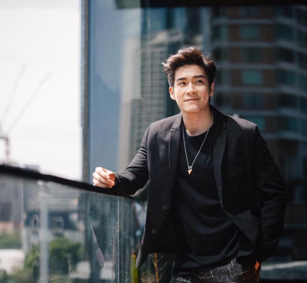 อาเล็ก ธีรเดช อาเล็ก ธีรเดช