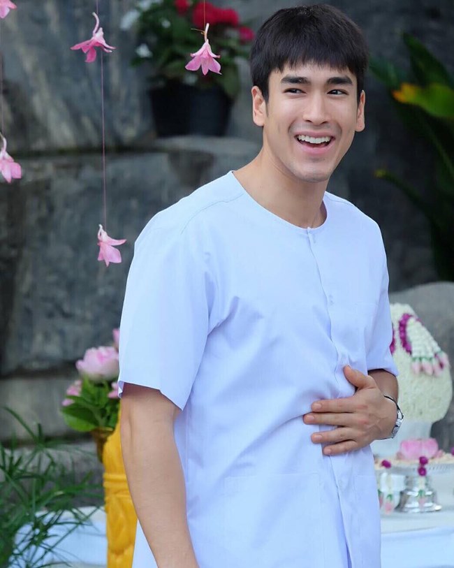 ดาราใจบุญ ดาราใจบุญ