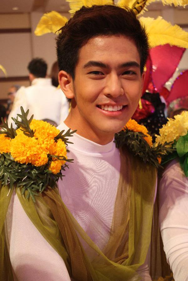 เต้ย พงศกร เต้ย พงศกร