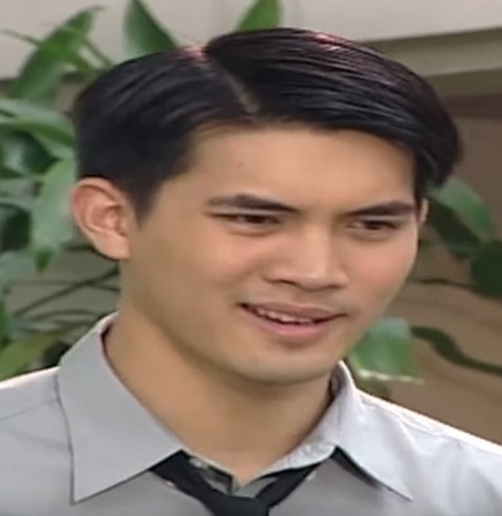 เคน ธีรเดช เคน ธีรเดช