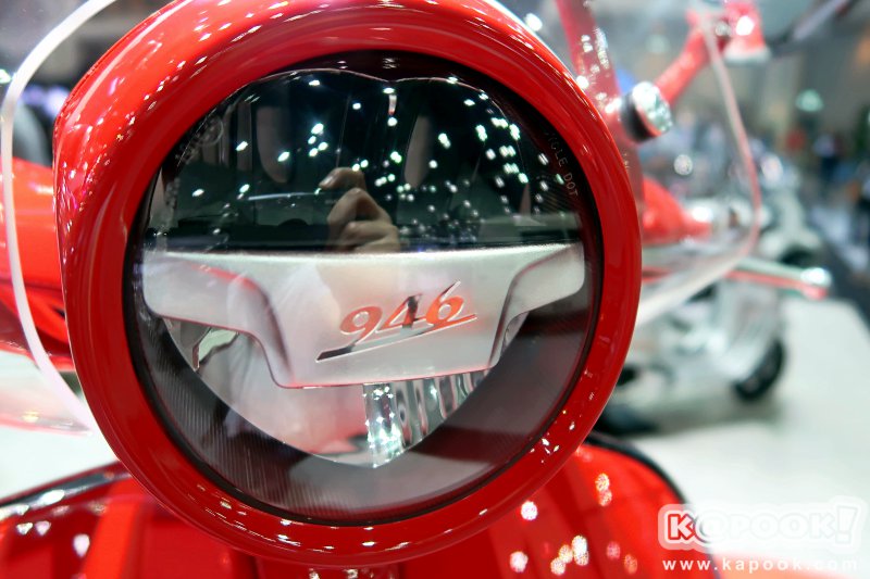 VESPA 946 RED VESPA 946 RED