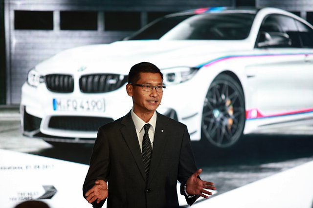 BMW M4 DTM Champion Edition BMW M4 DTM Champion Edition