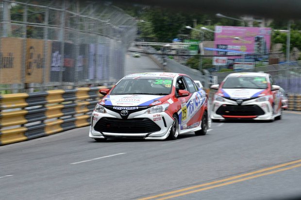 โตโยต้า มอเตอร์ สปอร์ต 2017 โตโยต้า มอเตอร์ สปอร์ต 2017