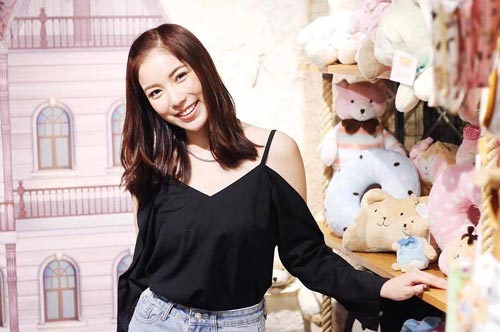 เน็ตไอดอลสายแบ๊ว เน็ตไอดอลสายแบ๊ว
