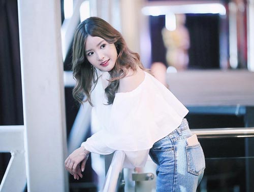 เน็ตไอดอลสายแบ๊ว เน็ตไอดอลสายแบ๊ว