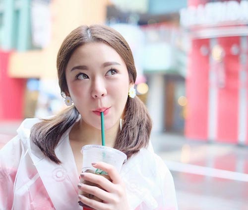 เน็ตไอดอลสายแบ๊ว เน็ตไอดอลสายแบ๊ว