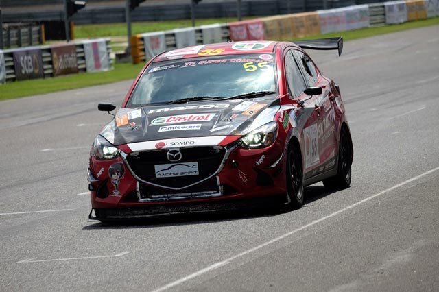 mazda 2 mazda 2