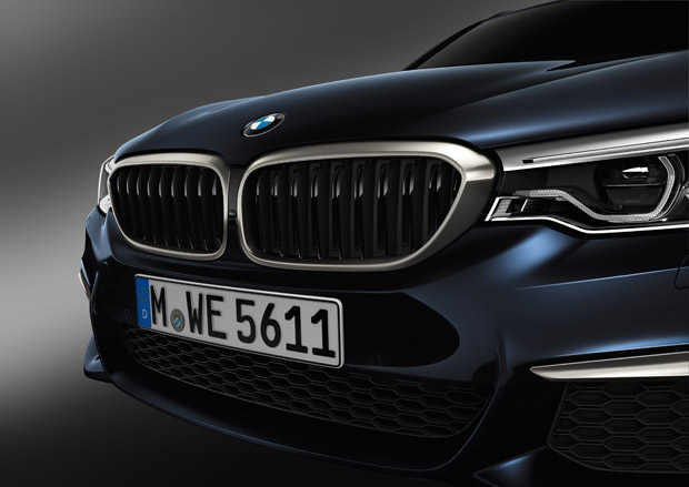 BMW M550d xDrive 2017 ขุมพลังดีเซล พุ่งแรงแซงหน้าคู่แข่ง BMW M550d xDrive 2017 ขุมพลังดีเซล พุ่งแรงแซงหน้าคู่แข่ง