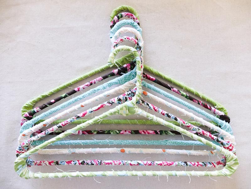 DIY เสื้อผ้าเก่า ๆ DIY เสื้อผ้าเก่า ๆ