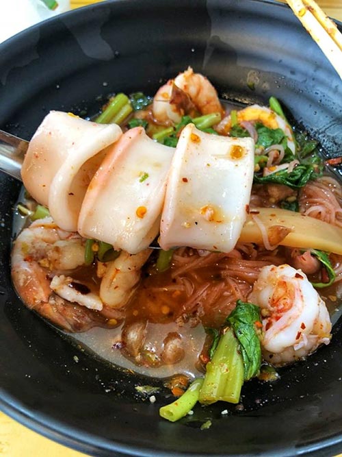 ร้านข้างทางเจ้าอร่อยในกรุงเทพฯ ร้านข้างทางเจ้าอร่อยในกรุงเทพฯ