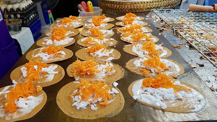 ร้านข้างทางเจ้าอร่อยในกรุงเทพฯ ร้านข้างทางเจ้าอร่อยในกรุงเทพฯ