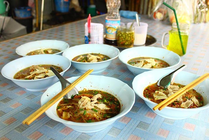 ตลาดน่าเดินใกล้กรุงเทพฯ ตลาดน่าเดินใกล้กรุงเทพฯ