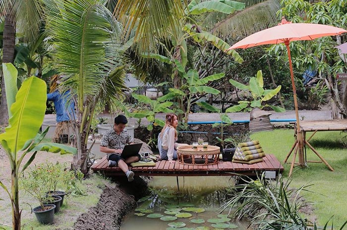 ร้านกาแฟอัมพวา ร้านกาแฟอัมพวา