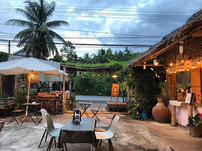 ร้านกาแฟอัมพวา ร้านกาแฟอัมพวา