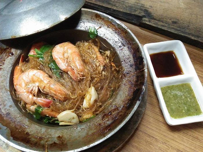 ร้านอาหารกาญจนบุรีสไตล์ฟาร์ม ร้านอาหารกาญจนบุรีสไตล์ฟาร์ม