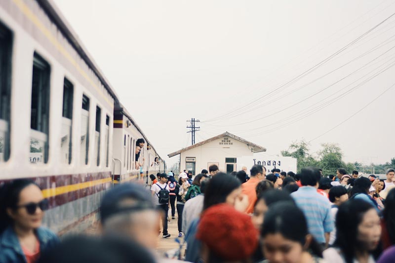 นั่งรถไฟลอยน้ำเหนือเขื่อนป่าสักชลสิทธิ์ นั่งรถไฟลอยน้ำเหนือเขื่อนป่าสักชลสิทธิ์
