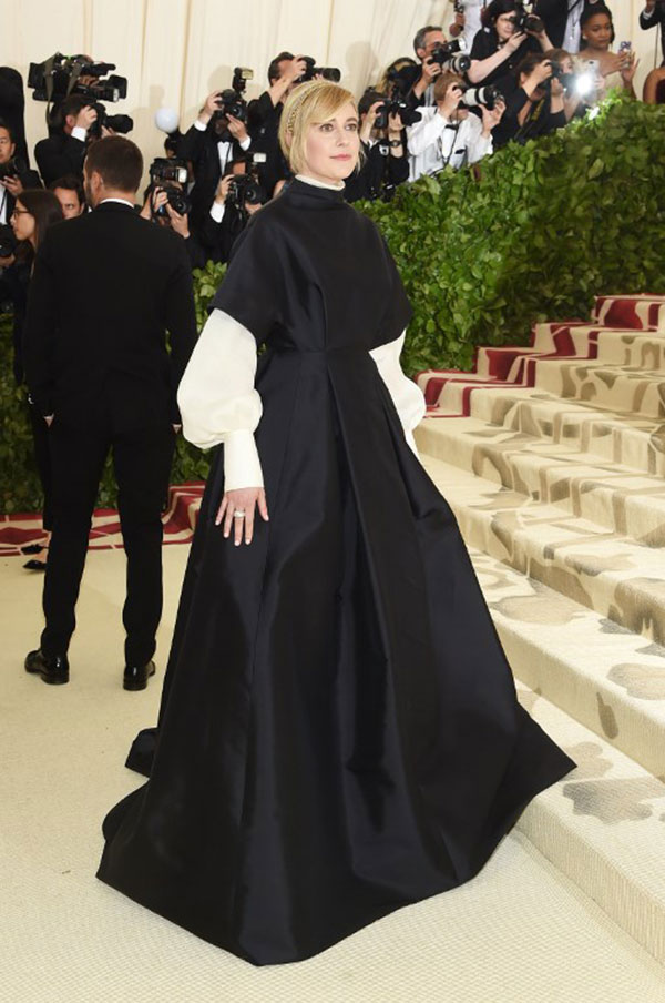 รวมที่สุด 10 ลุคสุดปังอลังการ แฟชั่นพรมแดง Met Gala 2018 รวมที่สุด 10 ลุคสุดปังอลังการ แฟชั่นพรมแดง Met Gala 2018