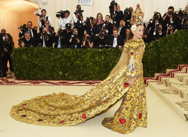 รวมที่สุด 10 ลุคสุดปังอลังการ แฟชั่นพรมแดง Met Gala 2018 รวมที่สุด 10 ลุคสุดปังอลังการ แฟชั่นพรมแดง Met Gala 2018