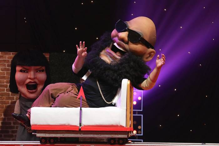 BIGHEADS THAILAND โตสนั่นเมือง BIGHEADS THAILAND โตสนั่นเมือง