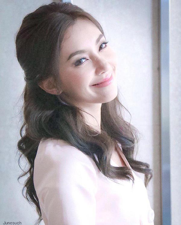 เบลล่า ราณี เบลล่า ราณี