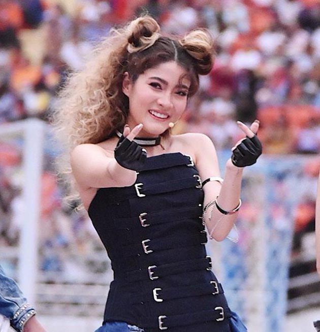 มาร์กี้ ราศรี มาร์กี้ ราศรี
