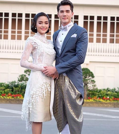 ดาราใส่ชุดไทย ดาราใส่ชุดไทย