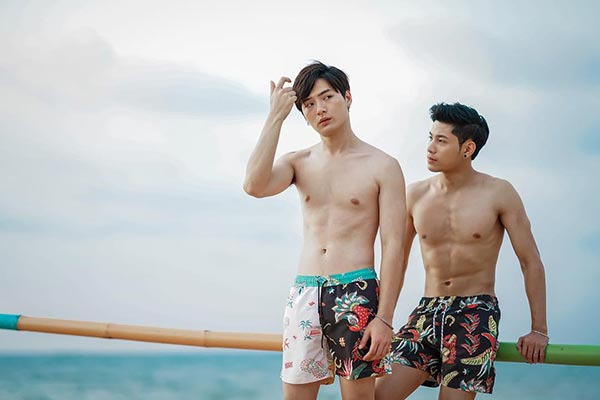 คริส พีรวัส, สิงโต ปราชญา คริส พีรวัส, สิงโต ปราชญา