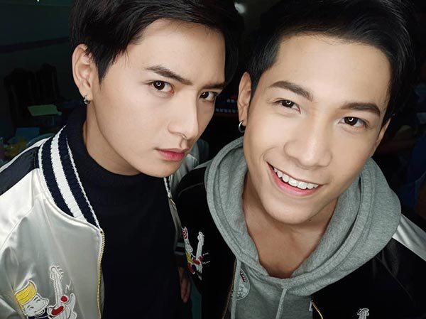 คริส พีรวัส, สิงโต ปราชญา คริส พีรวัส, สิงโต ปราชญา