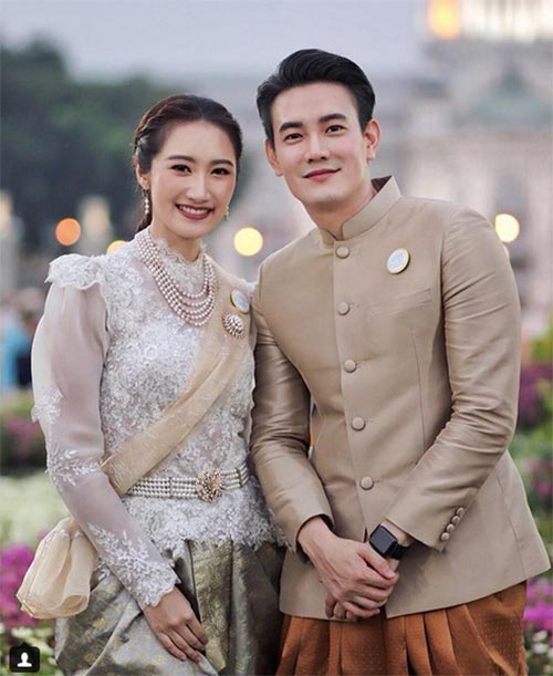 ดาราใส่ชุดไทย ดาราใส่ชุดไทย
