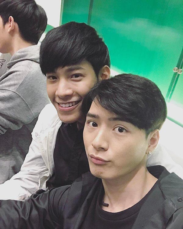 คริส พีรวัส, สิงโต ปราชญา คริส พีรวัส, สิงโต ปราชญา